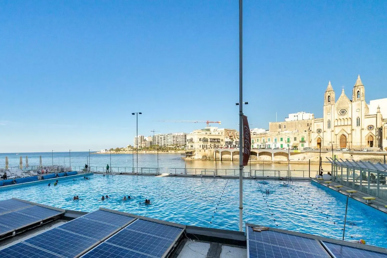 Amazing Art Deco Villa 150M To Sea With Daily Housekeeping Sliema Semesterbostad
