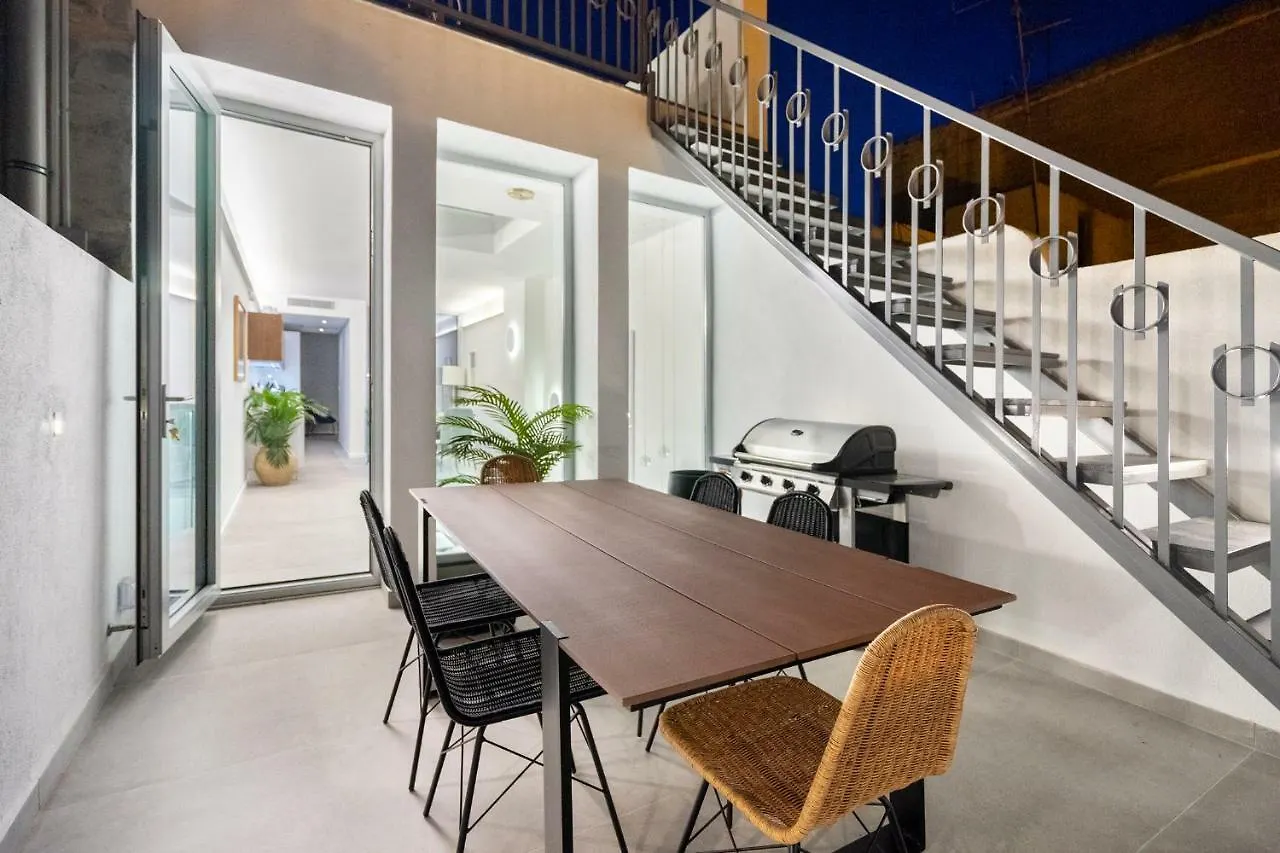 Amazing Art Deco Villa 150M To Sea With Daily Housekeeping Sliema Semesterbostad